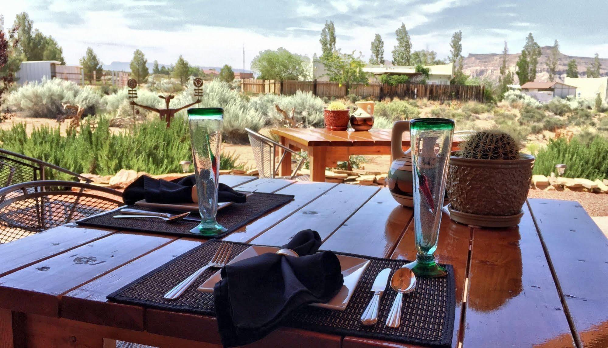 Dreamkatchers Lake Powell Bed & Breakfast Big Water Esterno foto