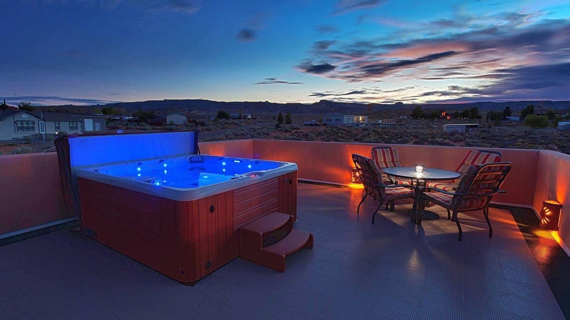 Dreamkatchers Lake Powell Bed & Breakfast Big Water Esterno foto