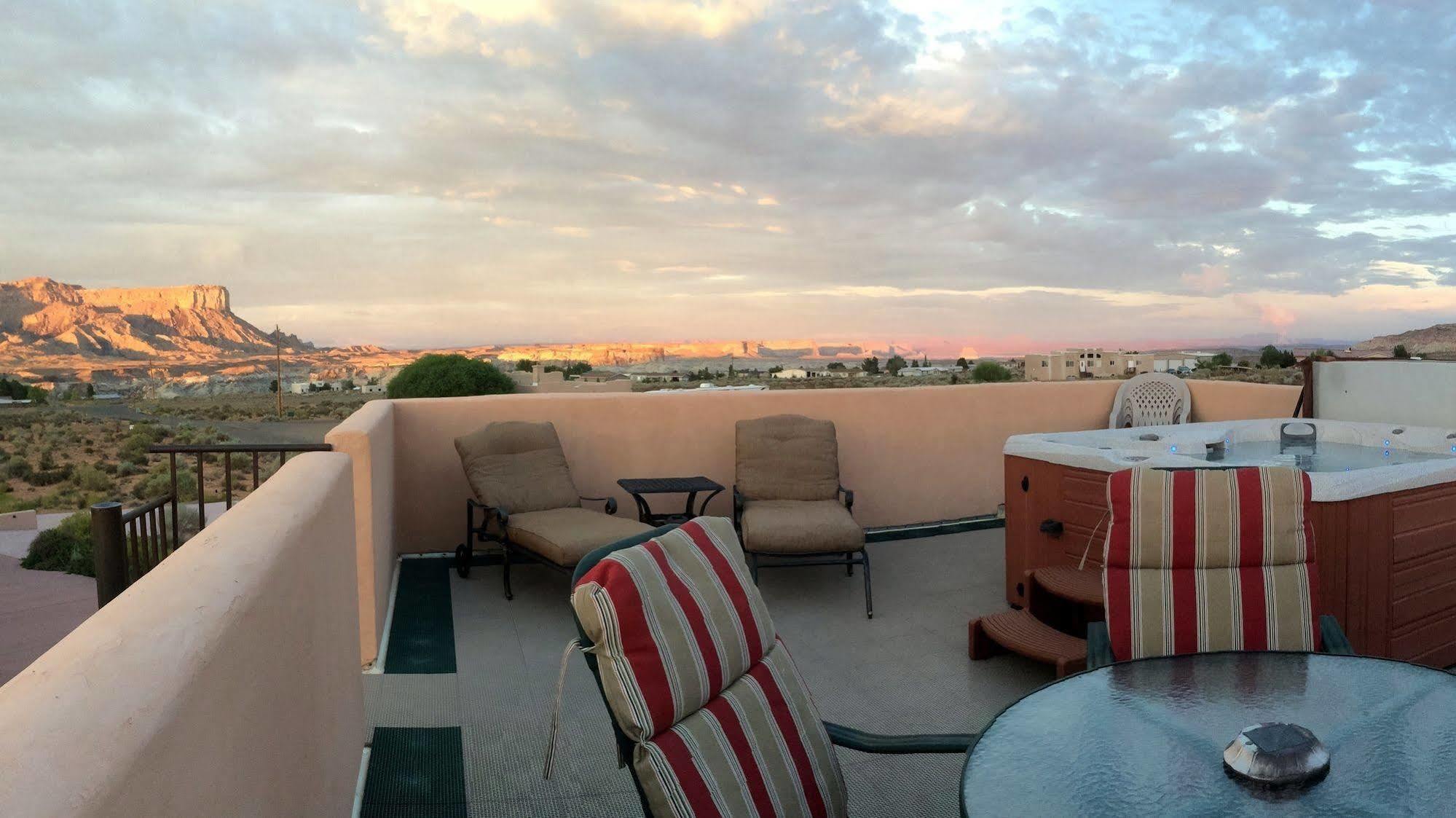 Dreamkatchers Lake Powell Bed & Breakfast Big Water Esterno foto